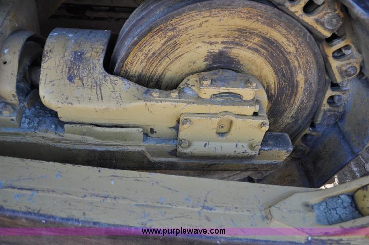 image for item C3395 1959 Caterpillar D8H dozer
