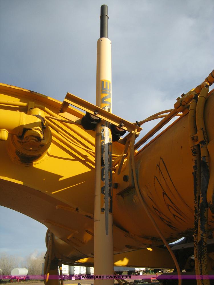 image for item B8408 1974 John Deere 860A scraper