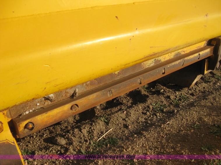 image for item B8408 1974 John Deere 860A scraper