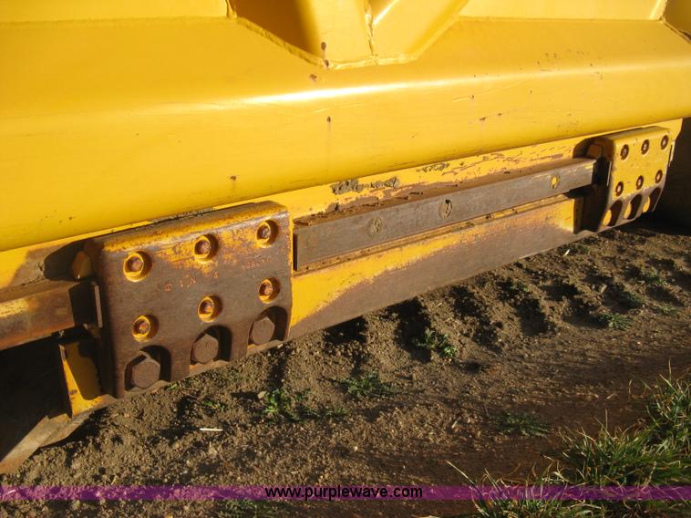 image for item B8408 1974 John Deere 860A scraper