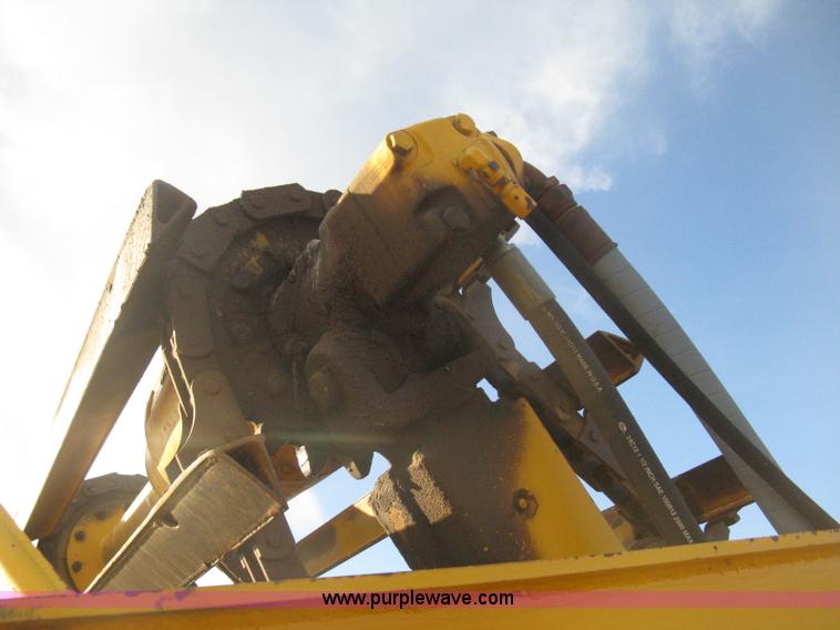 image for item B8408 1974 John Deere 860A scraper