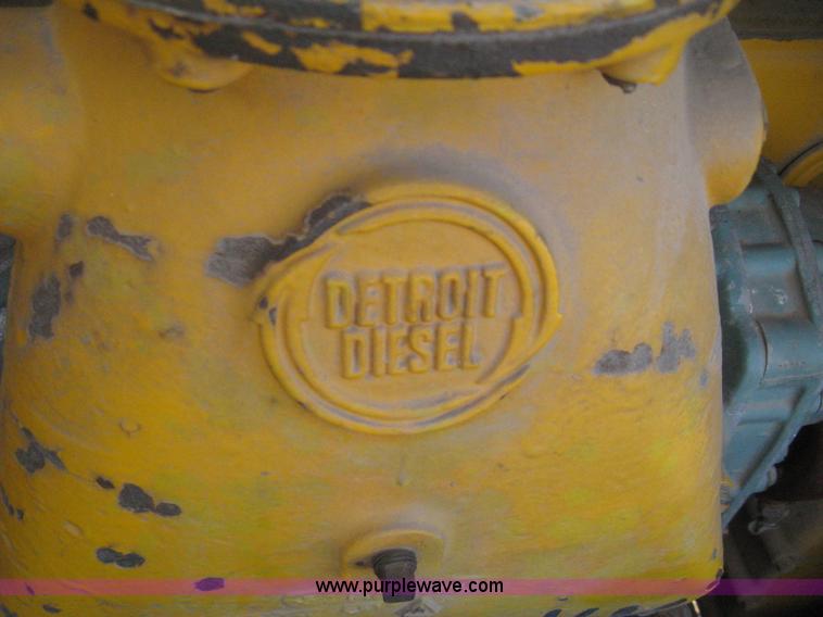 image for item B8408 1974 John Deere 860A scraper