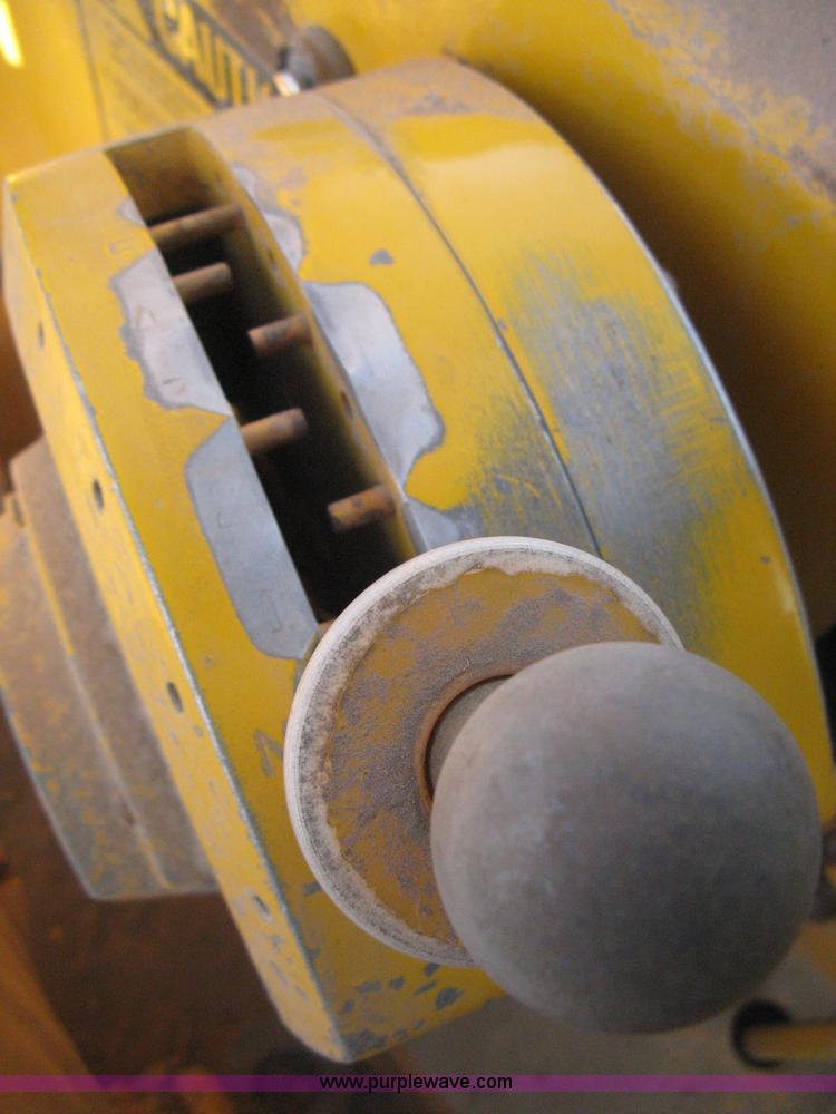 image for item B8408 1974 John Deere 860A scraper