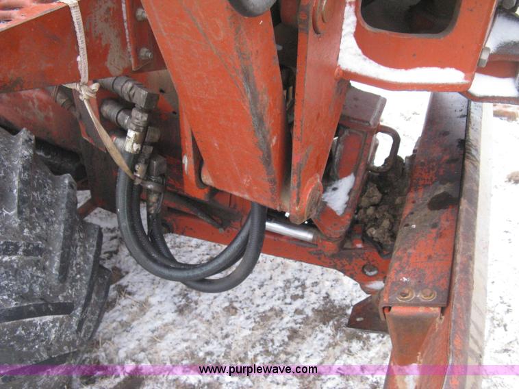 image for item E3003 2001 Ditch Witch 5110 trencher