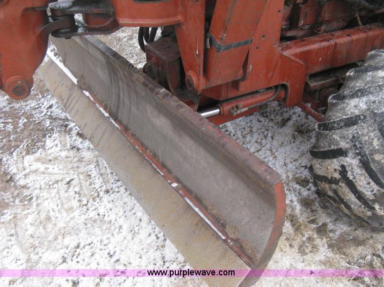 image for item E3003 2001 Ditch Witch 5110 trencher