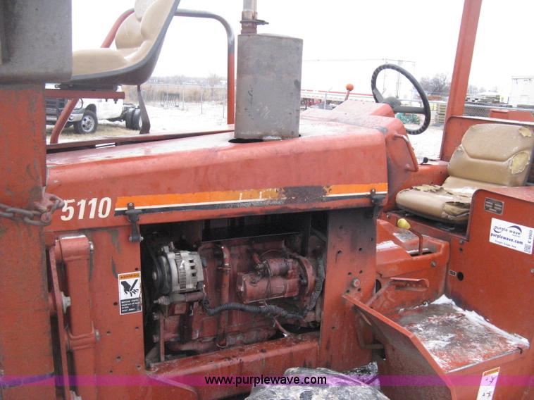 image for item E3003 2001 Ditch Witch 5110 trencher