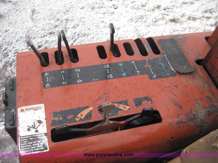 image for item E3003 2001 Ditch Witch 5110 trencher