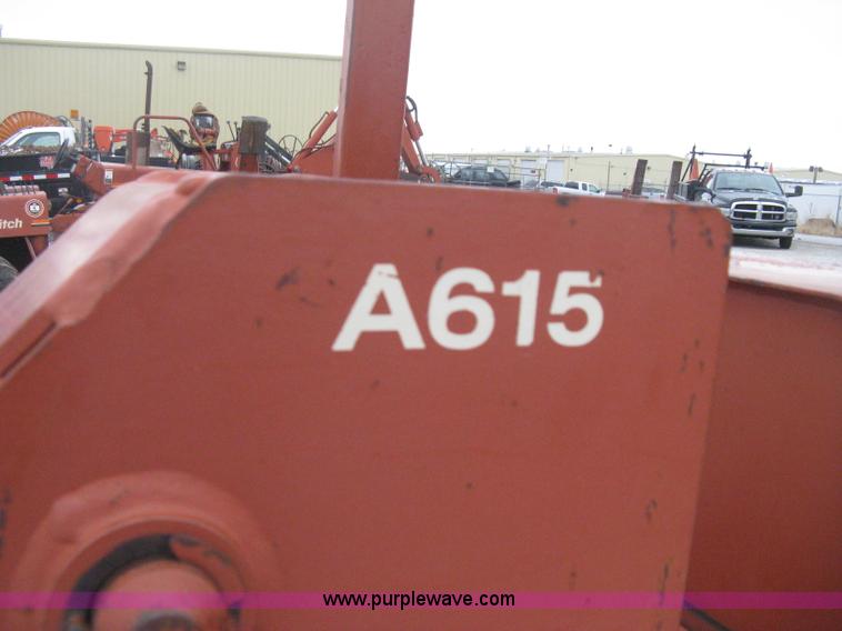 image for item E3003 2001 Ditch Witch 5110 trencher