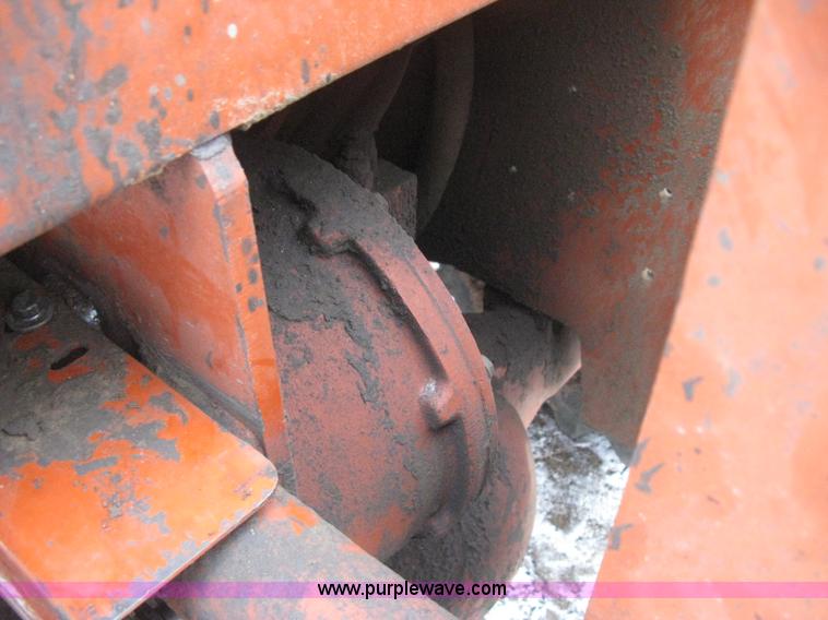 image for item E3003 2001 Ditch Witch 5110 trencher