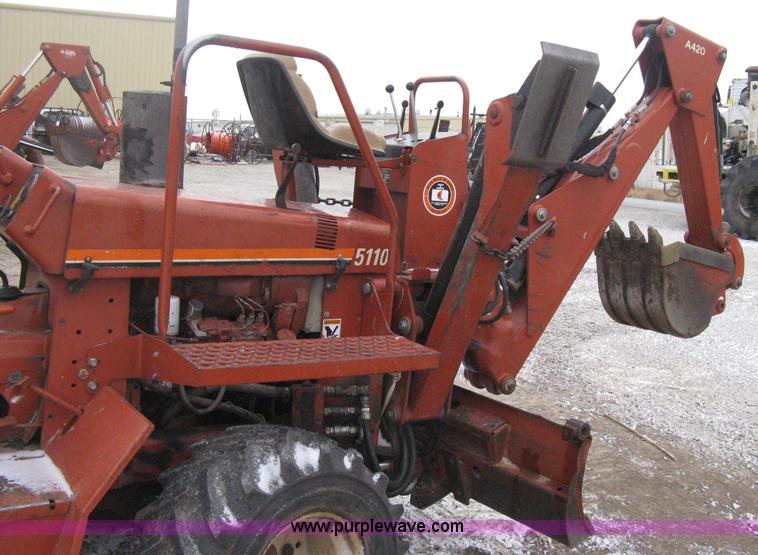image for item E3003 2001 Ditch Witch 5110 trencher