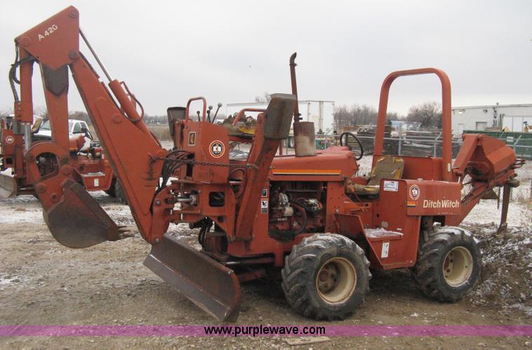image for item E3004 1992 Ditch Witch 5110 trencher