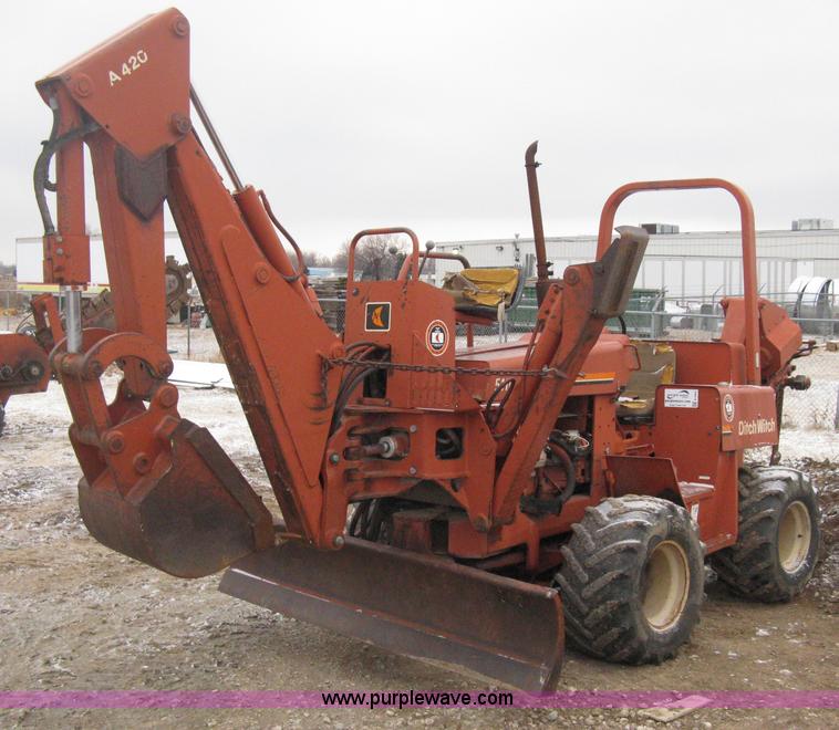 image for item E3004 1992 Ditch Witch 5110 trencher