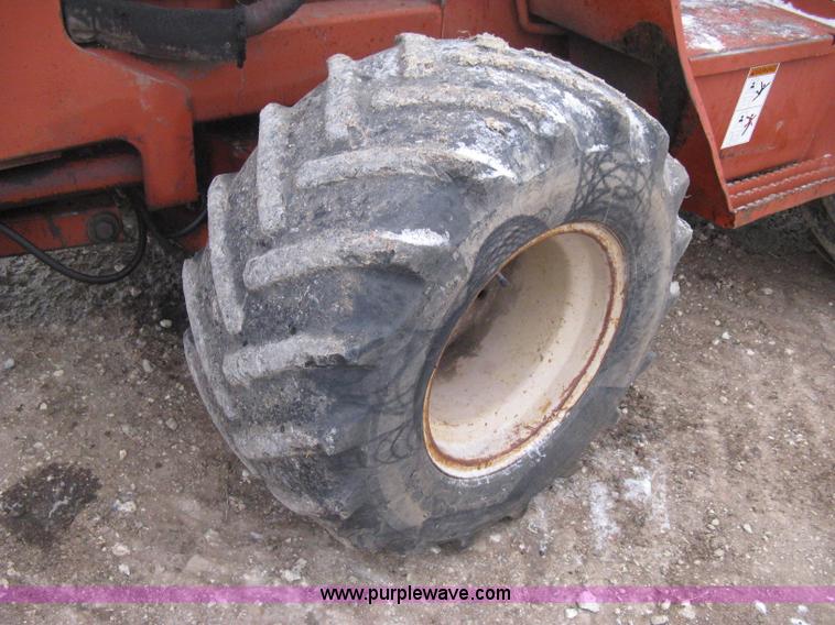 image for item E3004 1992 Ditch Witch 5110 trencher