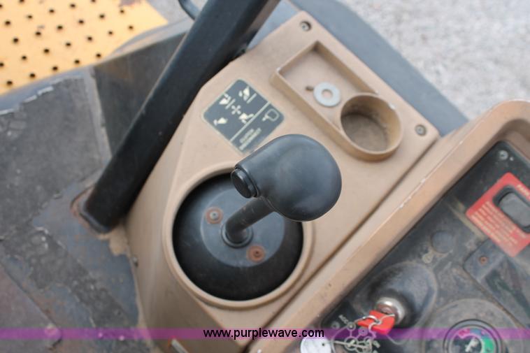 image for item E3038 1997 John Deere 310E backhoe