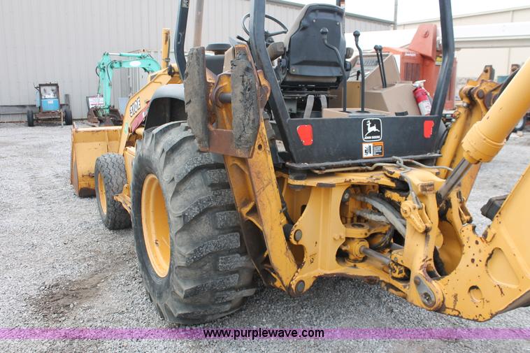 image for item E3038 1997 John Deere 310E backhoe