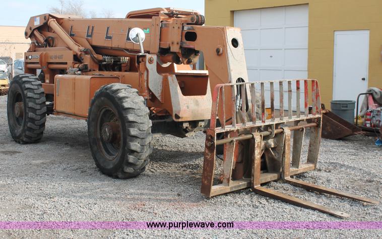 image for item E3039 Lull 844C-42 844C-42 Highlander telehandler