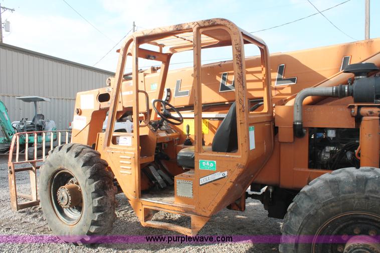 image for item E3039 Lull 844C-42 844C-42 Highlander telehandler