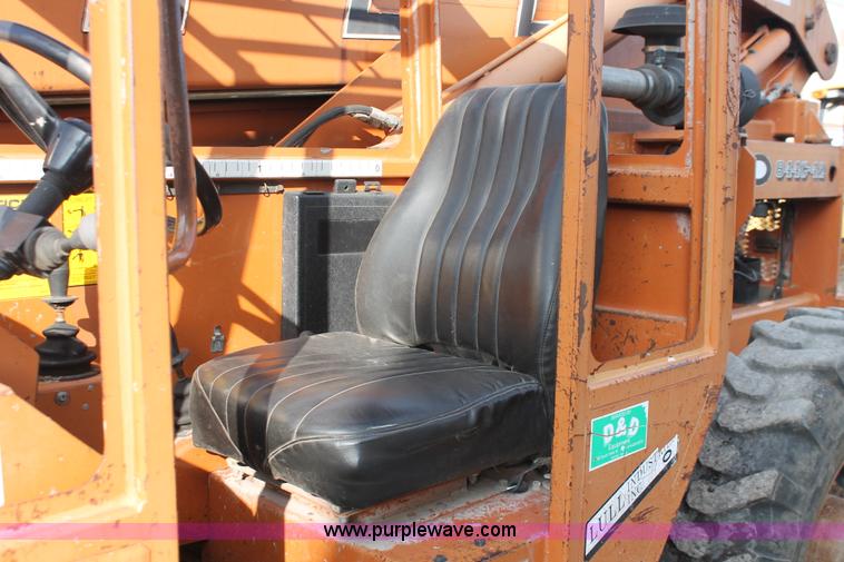 image for item E3039 Lull 844C-42 844C-42 Highlander telehandler
