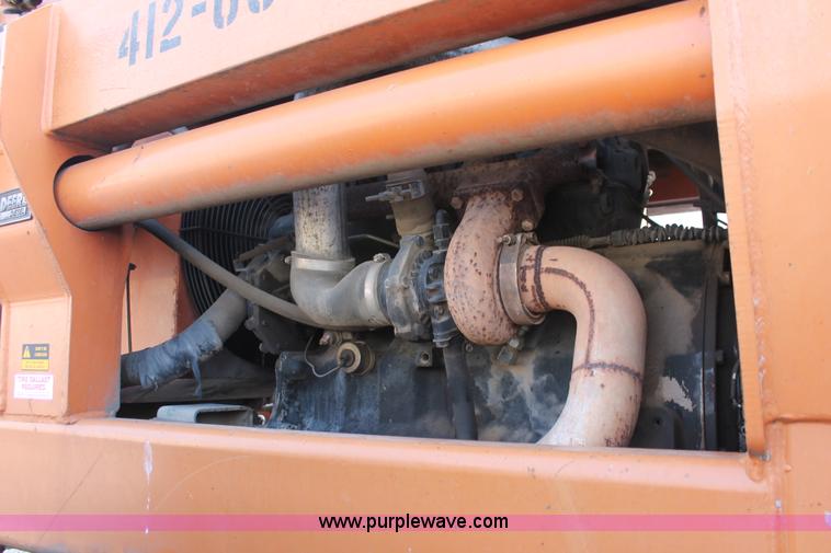 image for item E3039 Lull 844C-42 844C-42 Highlander telehandler