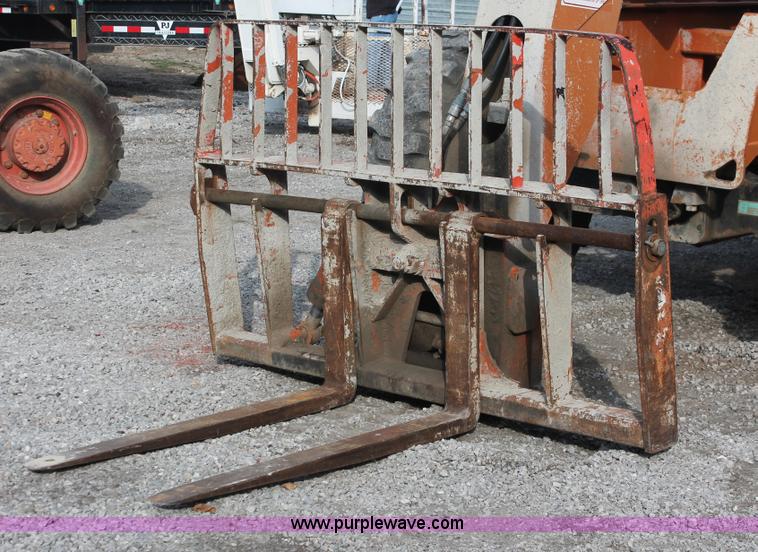 image for item E3039 Lull 844C-42 844C-42 Highlander telehandler