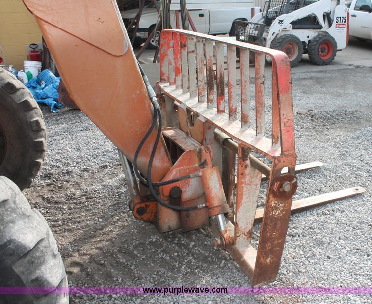 image for item E3039 Lull 844C-42 844C-42 Highlander telehandler