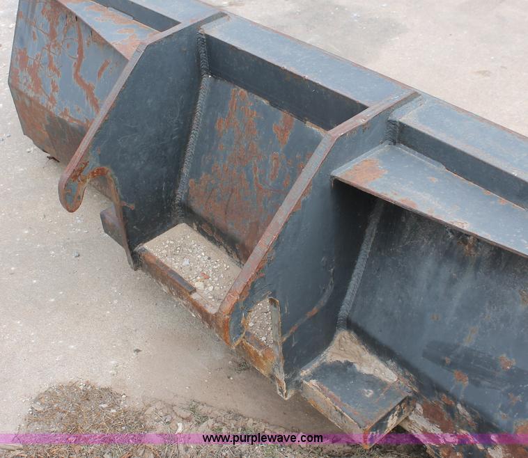 image for item E3039 Lull 844C-42 844C-42 Highlander telehandler