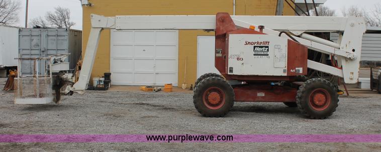 image for item E3041 Snorkel lift ATB60ALFO aerial boom lift