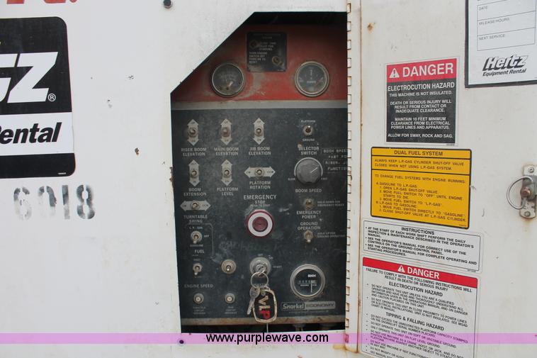 image for item E3041 Snorkel lift ATB60ALFO aerial boom lift