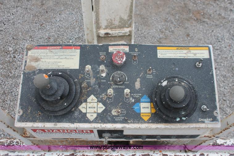 image for item E3041 Snorkel lift ATB60ALFO aerial boom lift