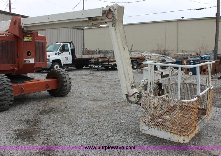 image for item E3041 Snorkel lift ATB60ALFO aerial boom lift