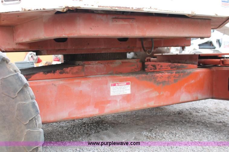 image for item E3041 Snorkel lift ATB60ALFO aerial boom lift