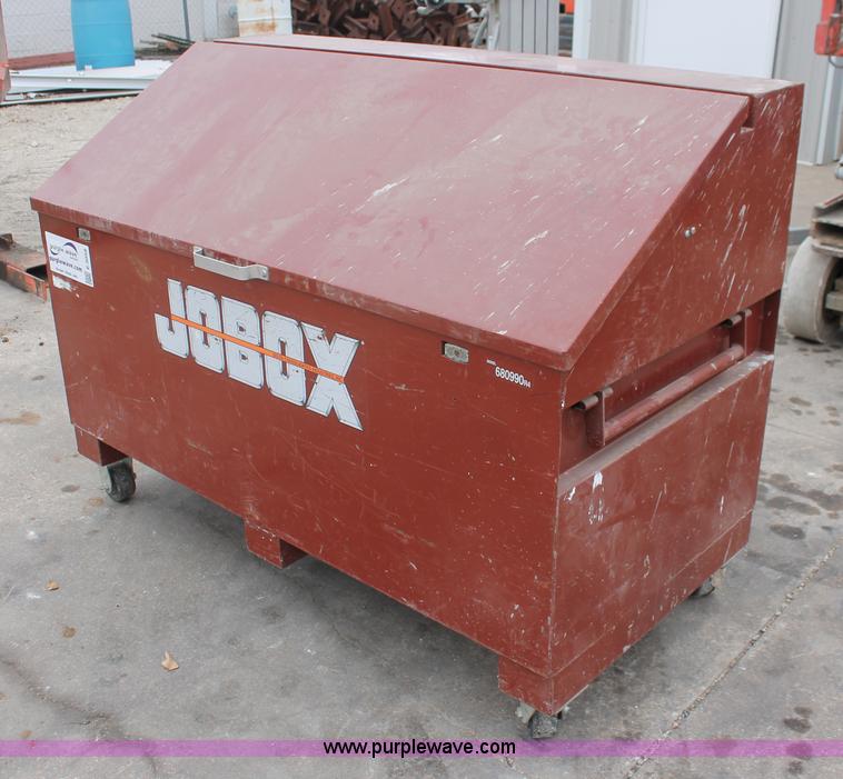 Jobox roll around gang box in Wichita, KS Item E3058 sold Purple Wave