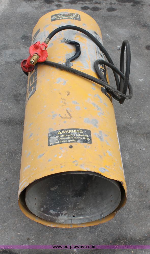 Master BLP375AT propane torpedo heater in Wichita, KS | Item E3061 sold |  Purple Wave