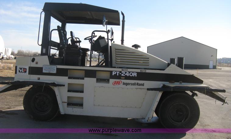 image for item E3068 2002 Ingersoll Rand PT-240R rubber tire asphalt roller