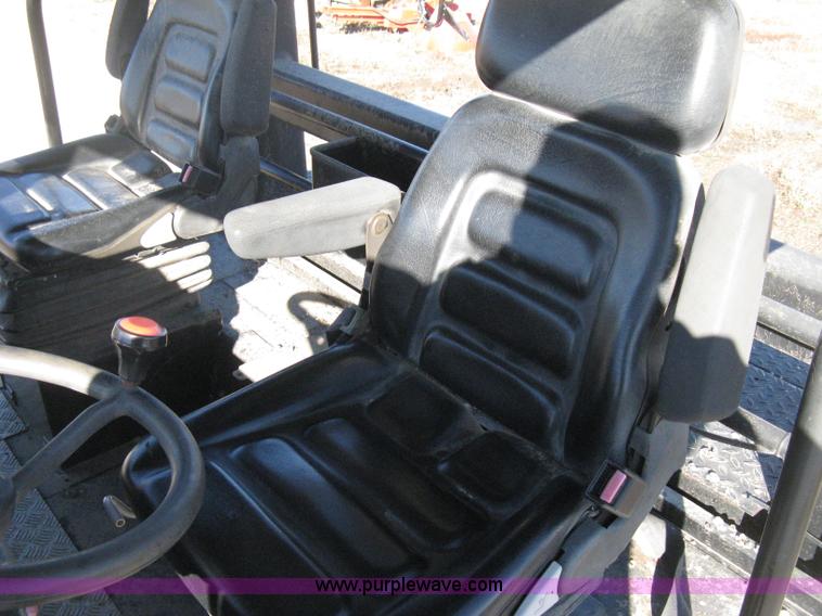 image for item E3068 2002 Ingersoll Rand PT-240R rubber tire asphalt roller