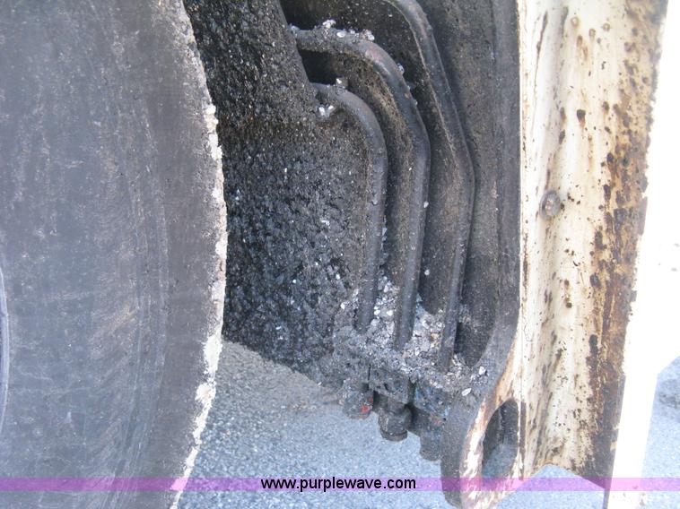 image for item E3068 2002 Ingersoll Rand PT-240R rubber tire asphalt roller