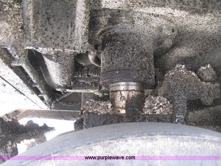 image for item E3068 2002 Ingersoll Rand PT-240R rubber tire asphalt roller