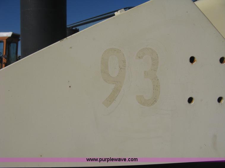 image for item E3068 2002 Ingersoll Rand PT-240R rubber tire asphalt roller