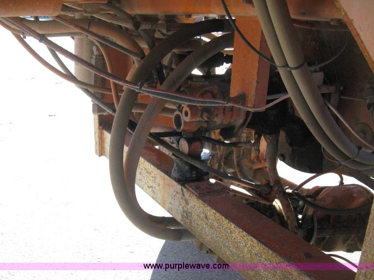 image for item E3069 1996 Waldon Sweep Master II broom