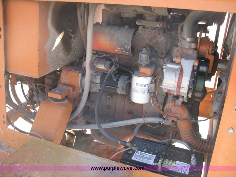 image for item E3069 1996 Waldon Sweep Master II broom