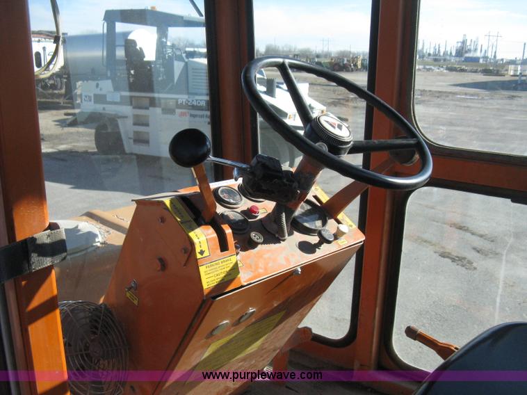 image for item E3069 1996 Waldon Sweep Master II broom