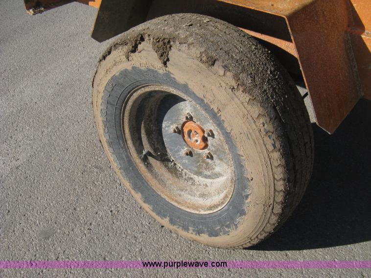 image for item E3069 1996 Waldon Sweep Master II broom