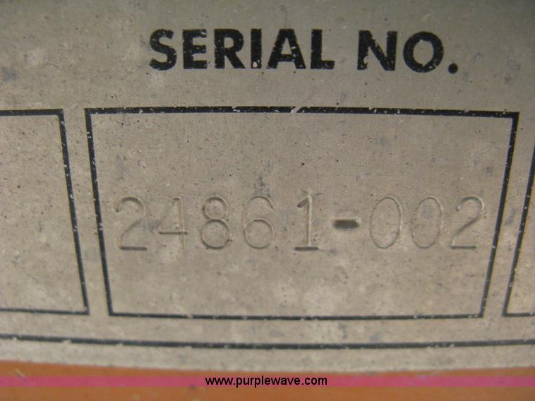 image for item E3069 1996 Waldon Sweep Master II broom