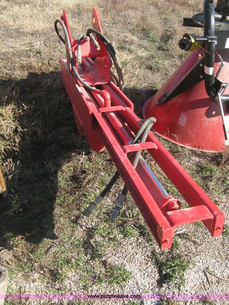 image for item E3071 Hydraulic post driver