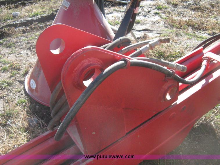 image for item E3071 Hydraulic post driver
