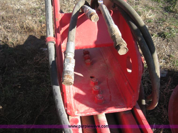 image for item E3071 Hydraulic post driver