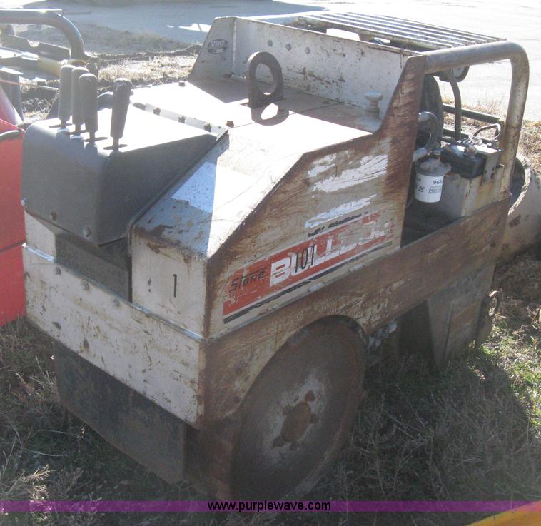 image for item E3072 Stone BD33 Bulldog pad foot compactor