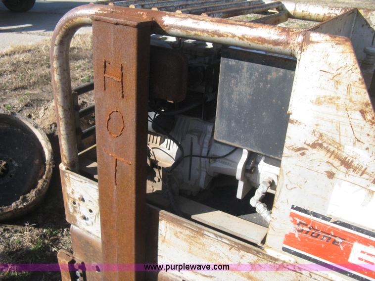 image for item E3072 Stone BD33 Bulldog pad foot compactor