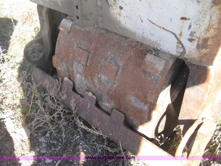 image for item E3072 Stone BD33 Bulldog pad foot compactor