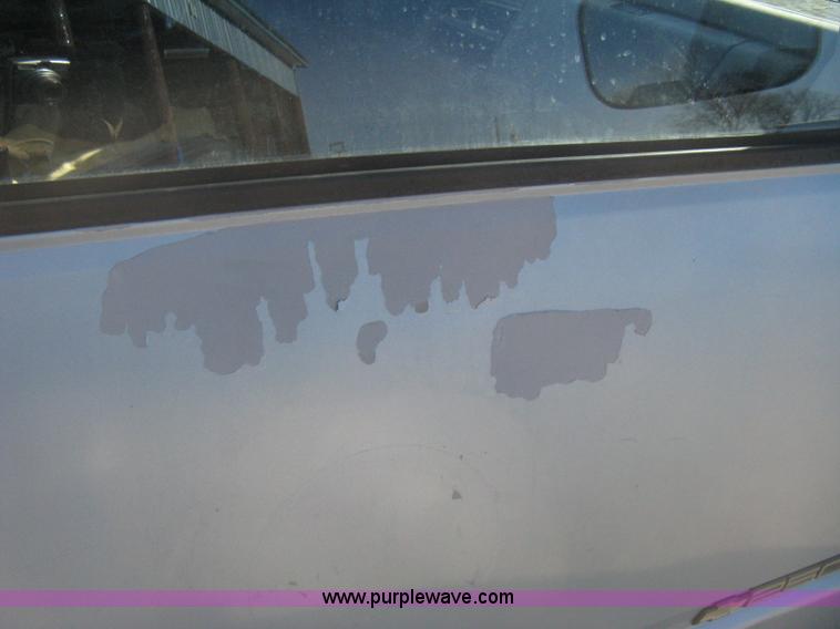 image for item E3073 1992 Chevrolet Cheyenne 2500 utility truck